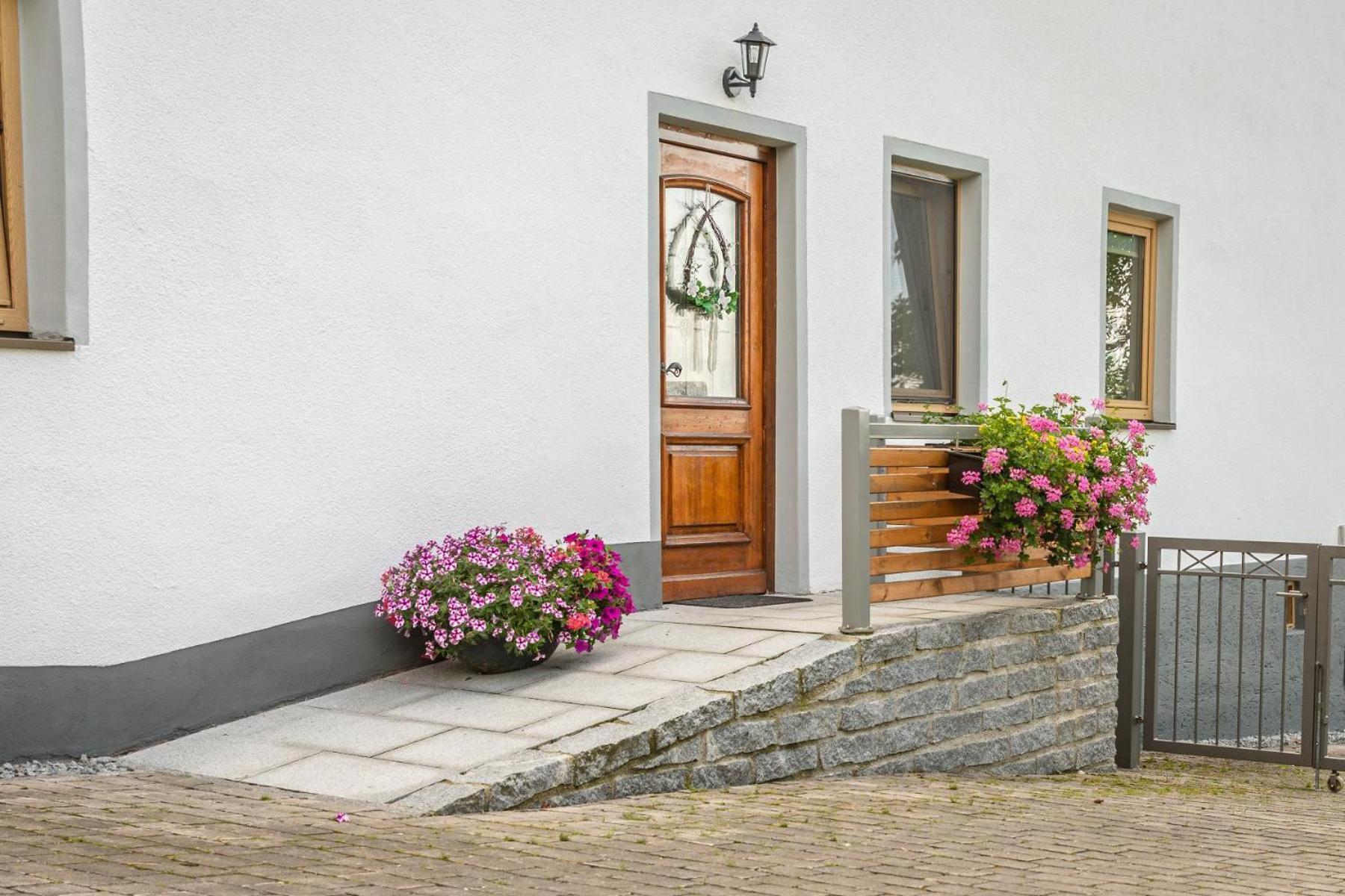 Gaestehaus Meier Ferienwohnung Und Camping Eschlkam Экстерьер фото
